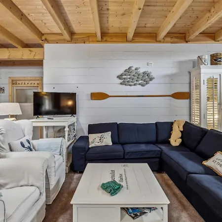 Apartment Awesome In With Wifi Detern